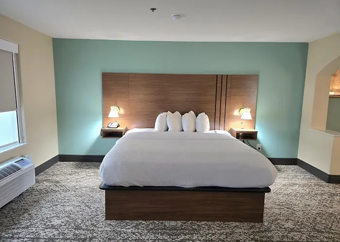 Best Western Casa Villa Suites