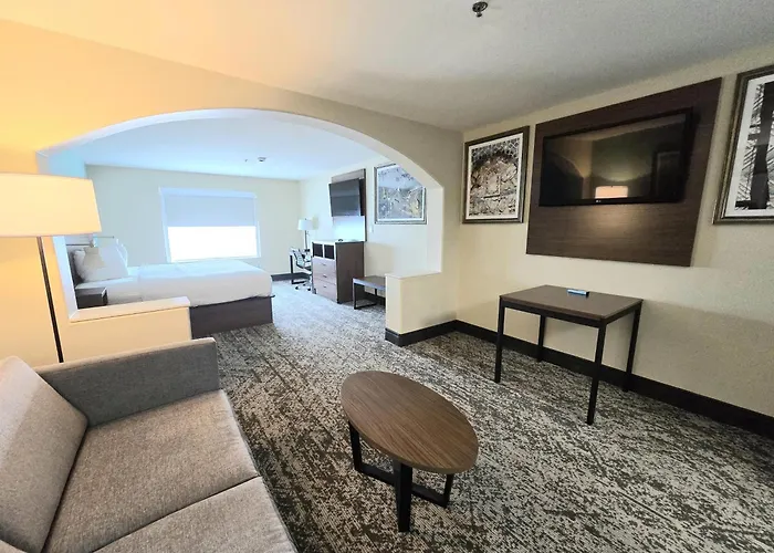 Best Western Casa Villa Suites